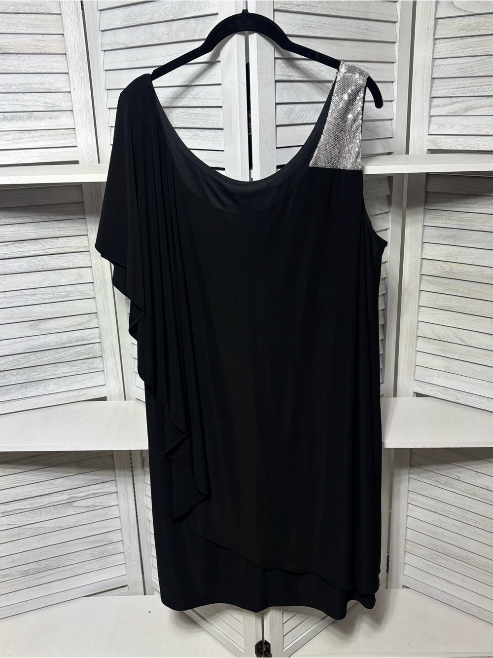 Dressbarn Women’s 16 Black Asymmetrical Sequin Strap Party Dress